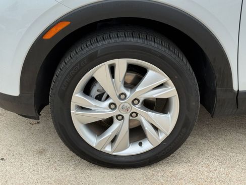 Used 2025 Buick Encore GX Preferred AWD/4WD image 31
