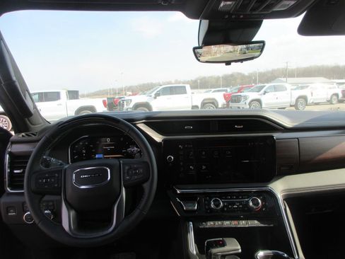 New 2026 GMC Sierra 1500 Denali Ultimate image 17