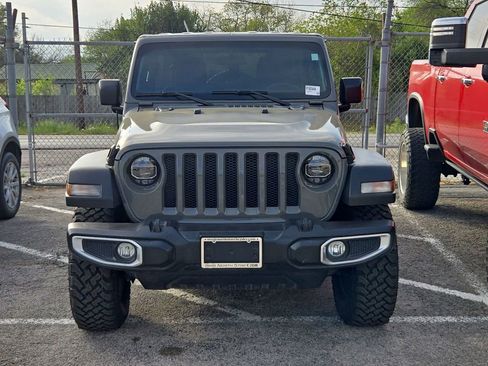 Used 2023 Jeep Wrangler Willys image 5