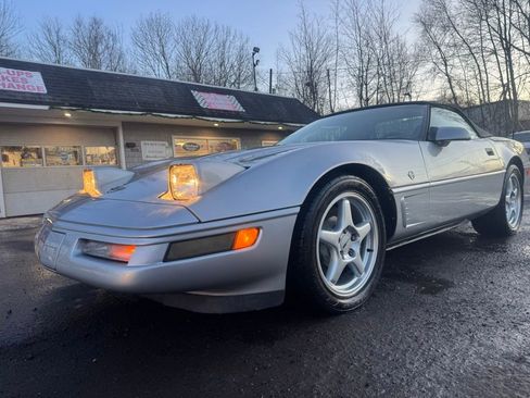Used 1996 Chevrolet Corvette Convertible image 13