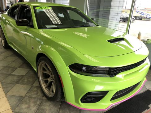 Used 2023 Dodge Charger Scat Pack image 7