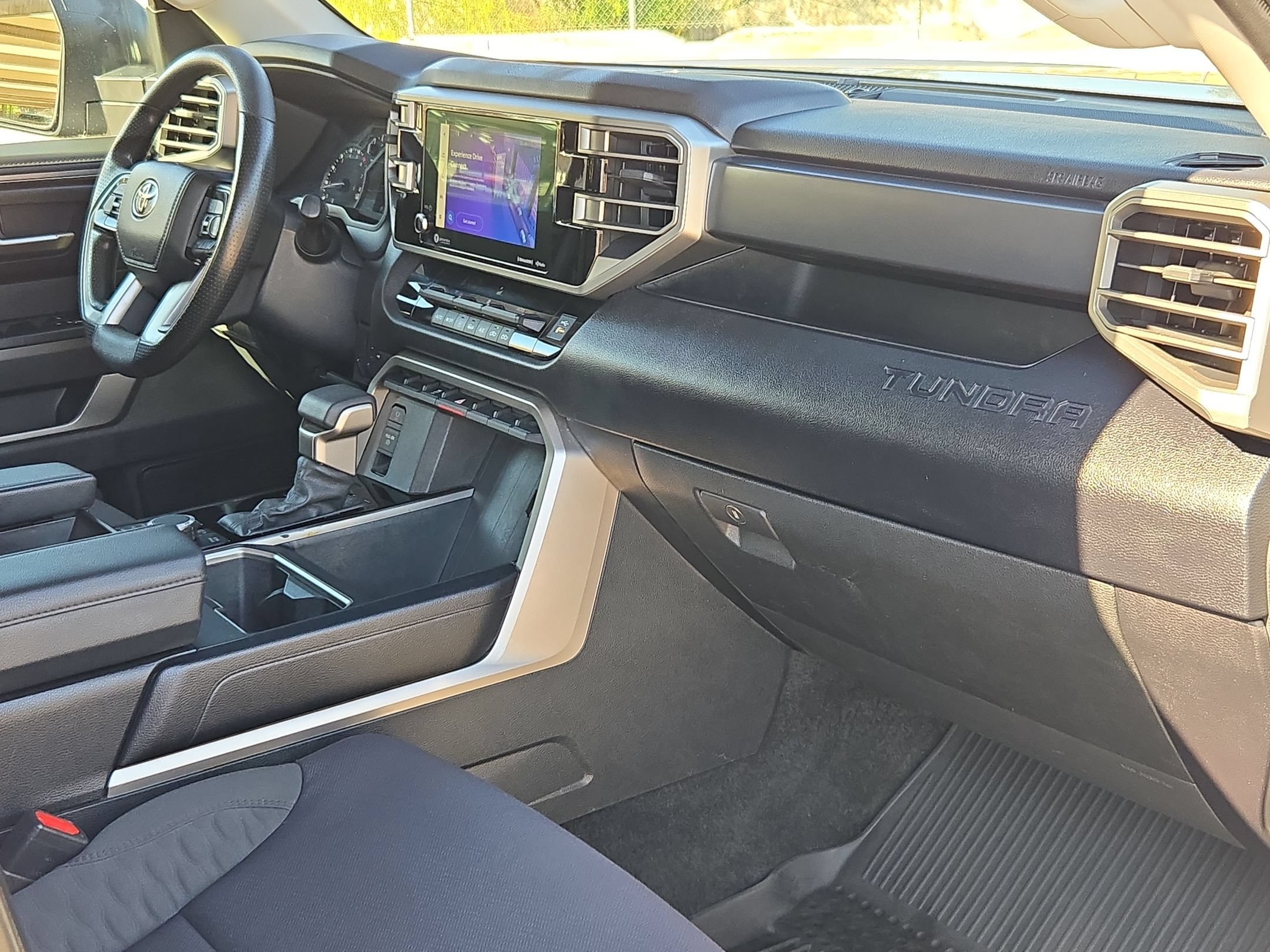 Used 2022 Toyota Tundra SR5 AWD/4WD image 28