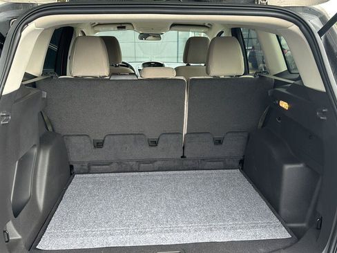 Used 2017 Ford Escape SE FWD image 10
