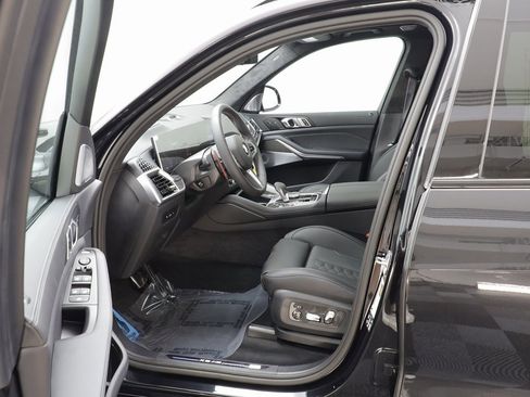 New 2025 BMW X5 M Competition w/ Executive Package image 6