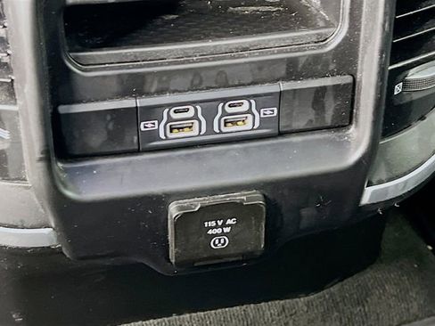 Used 2022 RAM 1500 Big Horn AWD/4WD image 33
