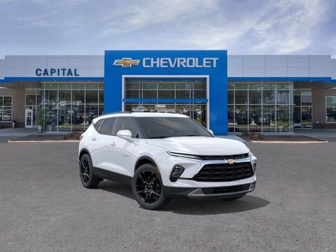 New 2026 Chevrolet Blazer LT w/ Convenience Package FWD image 1