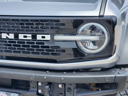 Used 2022 Ford Bronco Wildtrak AWD/4WD image 8