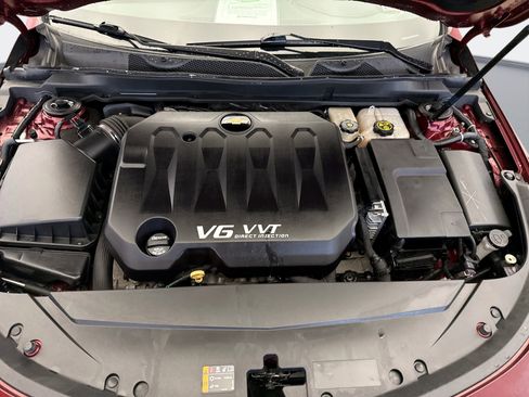Used 2016 Chevrolet Impala LTZ w/ Enhanced Convenience Package image 27