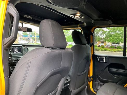 Used 2021 Jeep Wrangler Unlimited Sport AWD/4WD image 18