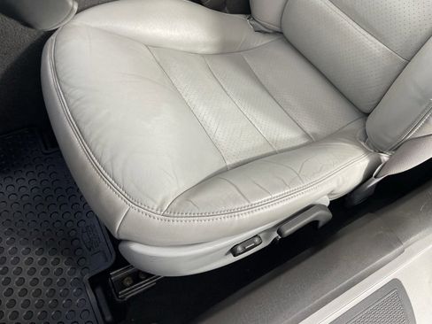 Used 2005 Chevrolet Corvette Convertible w/ Preferred Equipment Group image 30