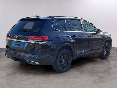 Used 2022 Volkswagen Atlas SE w/ Panoramic Sunroof Package AWD/4WD image 4