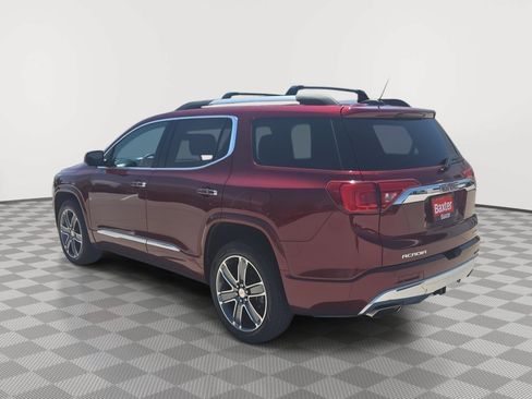 Used 2017 GMC Acadia Denali w/ Technology Package AWD/4WD image 16