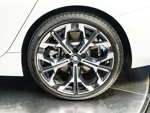 Used 2026 BMW 330i Sedan w/ Convenience Package RWD image 8
