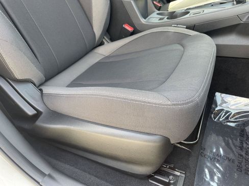 Certified 2025 Subaru Crosstrek 2.5i Premium AWD/4WD image 3