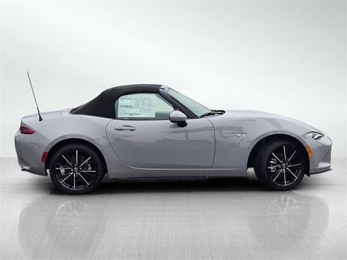 New 2025 MAZDA MX-5 Miata Grand Touring image 3