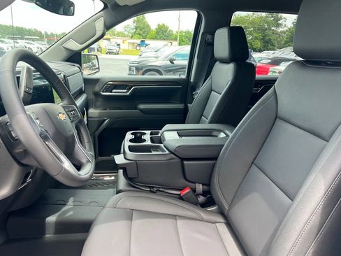 New 2026 Chevrolet Silverado 1500 LT w/ All Star Edition Plus AWD/4WD image 8