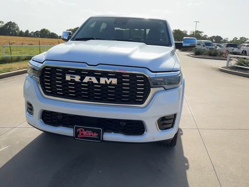 Used 2025 RAM 1500 Tungsten w/ Off Road Group AWD/4WD image 4