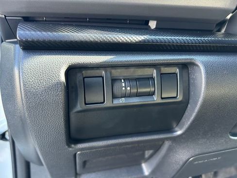 Used 2024 Subaru Crosstrek 2.0i Premium image 21