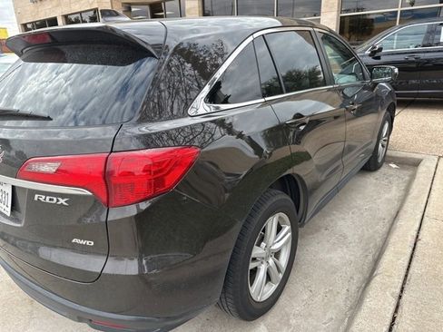 Used 2015 Acura RDX AWD w/ Technology Package image 3