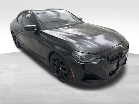 Certified 2025 BMW M240i xDrive Coupe AWD/4WD image 2