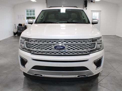 Used 2019 Ford Expedition Max Platinum AWD/4WD image 3
