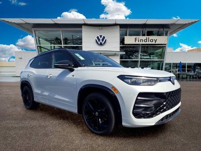 New 2026 Volkswagen Tiguan SE R-Line