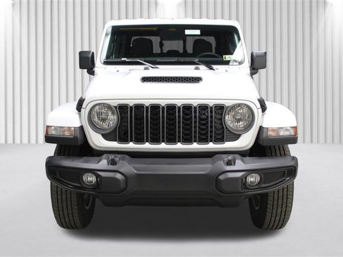 New 2026 Jeep Gladiator Sport image 35