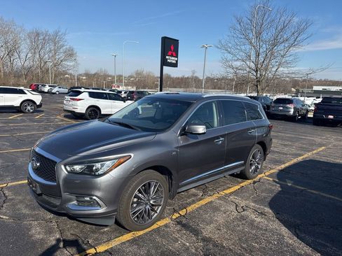 Used 2017 INFINITI QX60 AWD w/ Premium Plus Package image 4