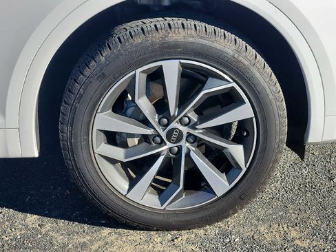 Used 2024 Audi Q5 2.0T Premium Plus image 8