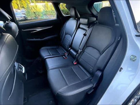 Used 2023 INFINITI QX50 Luxe AWD/4WD image 22