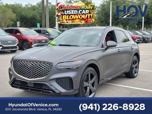 Used 2022 Genesis GV70 2.5T w/ Sport Prestige Package AWD/4WD image 4