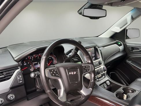 Used 2016 GMC Yukon SLT w/ Open Road Package AWD/4WD image 15