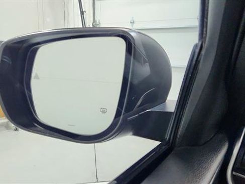 Used 2025 Jeep Grand Cherokee Laredo X w/ Luxury Tech Group I image 13