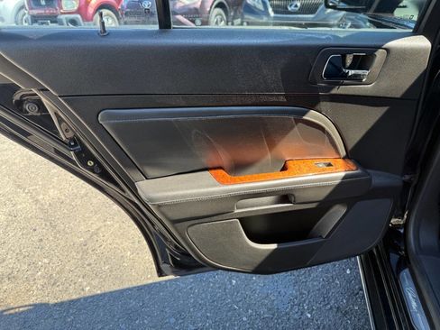 Used 2008 Cadillac STS w/ Preferred Equipment Group image 27