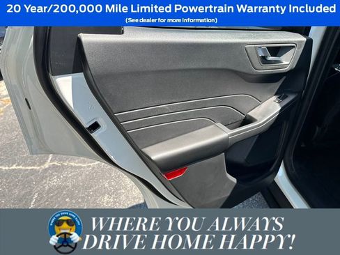 New 2024 Ford Escape ST-Line w/ Equipment Group 301A image 27