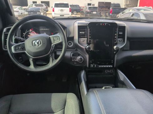 Used 2023 RAM 1500 Big Horn AWD/4WD image 9