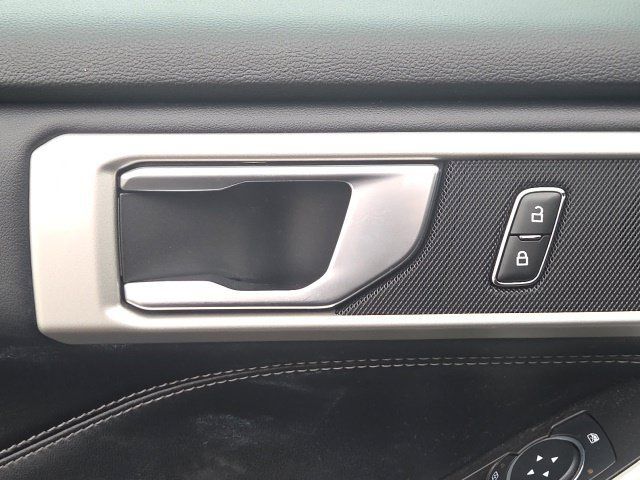 Used 2023 Ford Explorer XLT AWD/4WD image 22