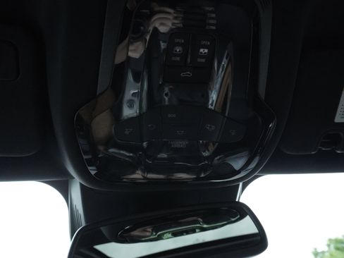 New 2025 Alfa Romeo Giulia AWD image 23