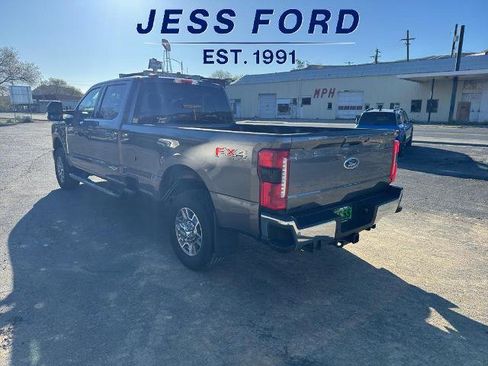 Certified 2025 Ford F350 Lariat w/ FX4 Off-Road Package image 3