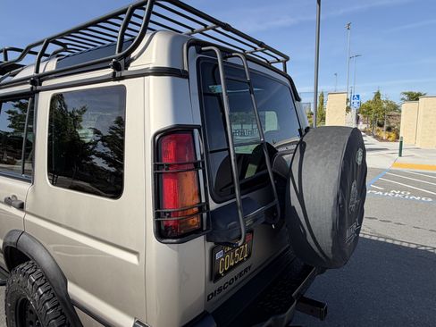 Used 2003 Land Rover Discovery SE7 AWD/4WD image 22
