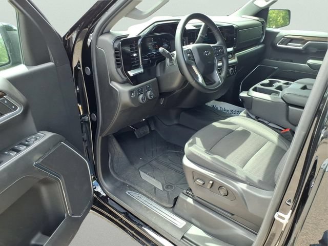 Used 2024 Chevrolet Silverado 1500 RST w/ Protection Package AWD/4WD image 9