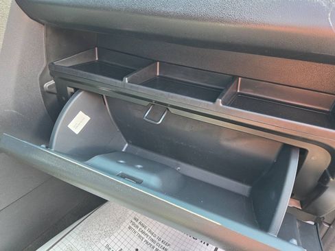 Used 2015 Honda Pilot Touring image 53