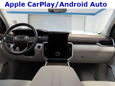 Used 2024 GMC Acadia Denali image 8