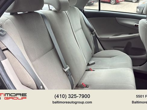 Used 2013 Toyota Corolla LE image 17