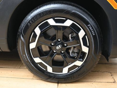 Used 2025 Hyundai Santa Fe SEL FWD image 14