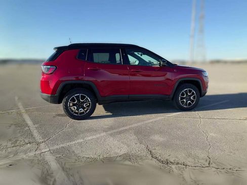 New 2026 Jeep Compass Trailhawk image 13