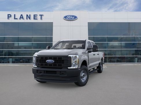 New 2026 Ford F250 XL w/ XL Off-Road Package AWD/4WD image 2