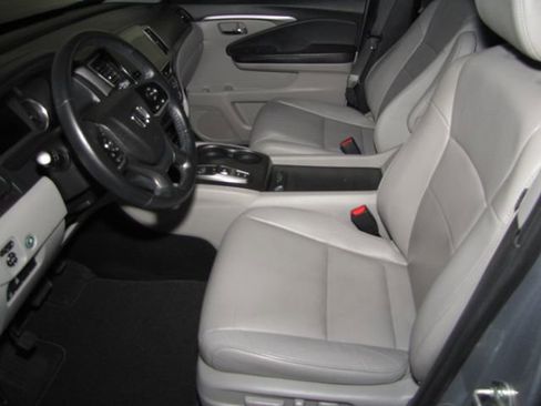 Used 2021 Honda Pilot Special Edition image 10