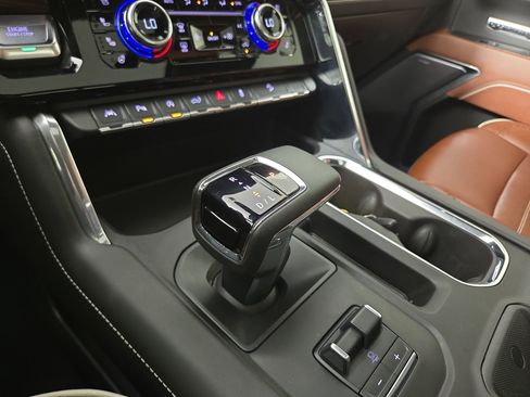 Certified 2025 GMC Sierra 1500 Denali Ultimate image 24