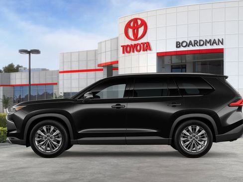 New 2026 Toyota Grand Highlander AWD image 6